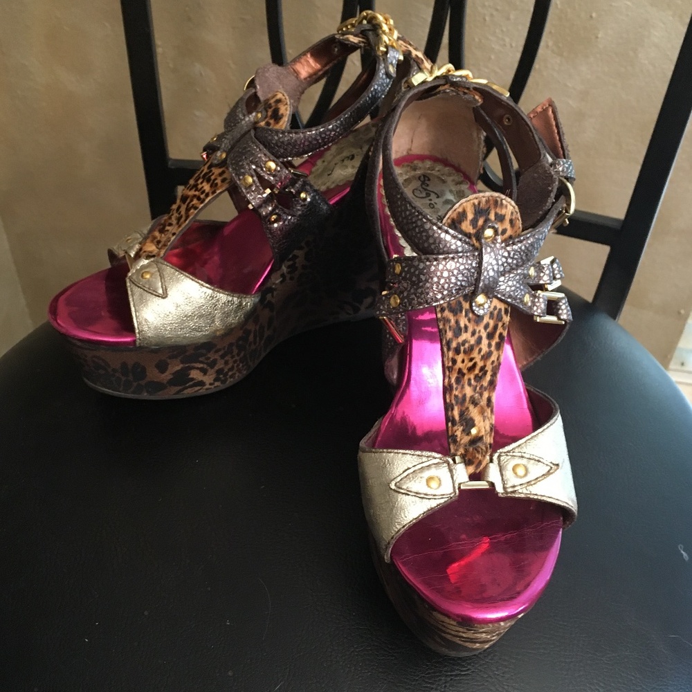 Last chance: Sergio Zelcer Animal Print Wedge Sandals size 6